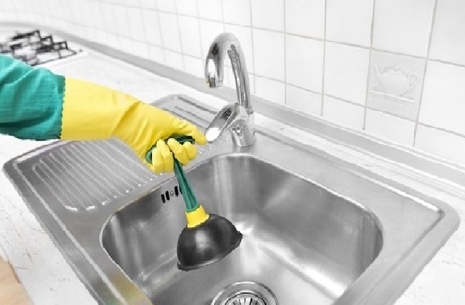 Eyüp Mutfak Lavabo Tikali Boru Açma